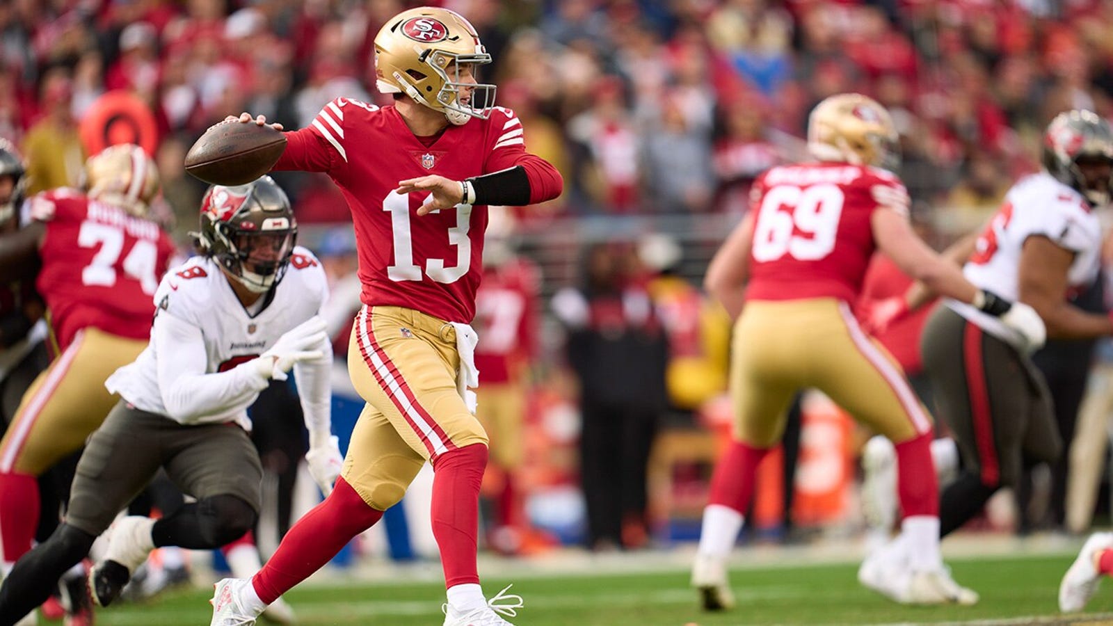 Brock Purdy leads the 49ers to a dominant victory over the Bucs