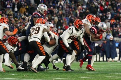 Late-game gaffe dooms Pats for 2nd week in row