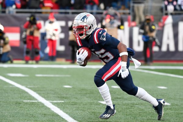 Pats rookie Jones (concussion) out vs. Dolphins