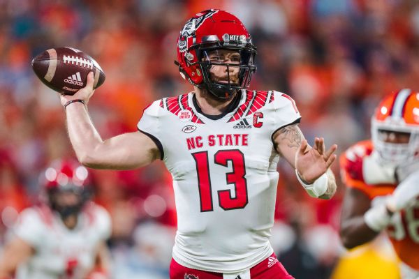 Source: QB Leary expected to transfer to UK