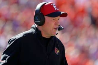 Sources: Petrino to join Odom at UNLV as OC