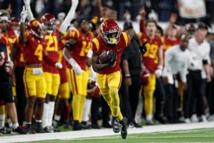 USC's Addison out for Cotton Bowl; to rehab ankle