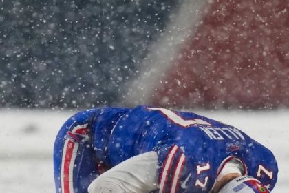 Bills' Allen needs 'rest and recovery' for right elbow