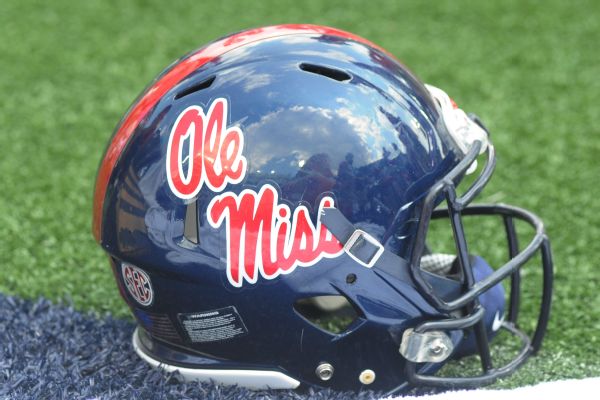 Ex-Ole Miss DT arrested on kidnapping charges
