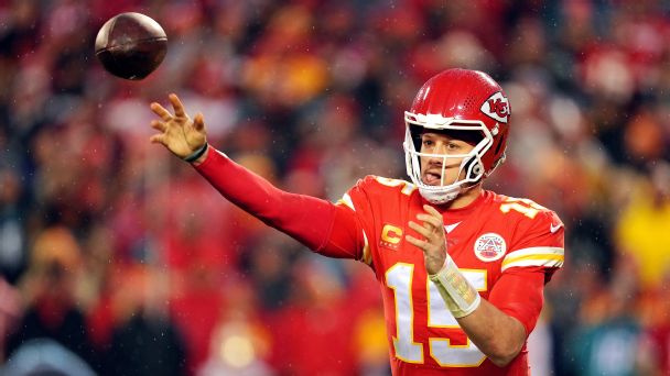 How bad is Patrick Mahomes' high ankle sprain? What's next for the QB and Chiefs