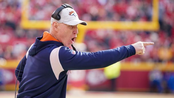 Jerry Rosburg made three successful adjustments as Broncos nearly toppled Chiefs