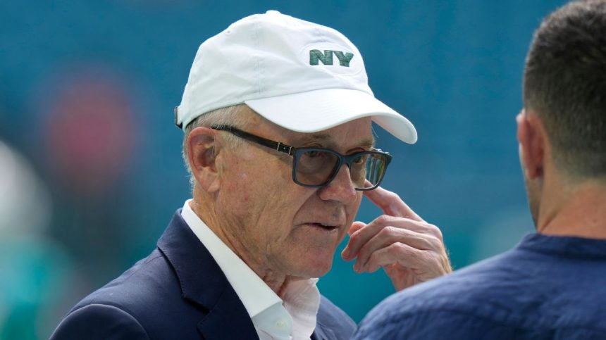 Jets owner would pay for QB, the 'missing piece'