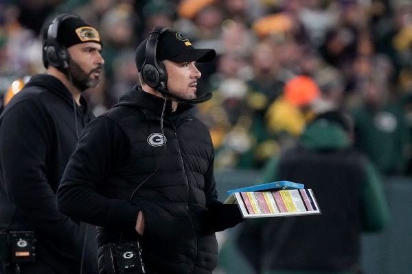 LaFleur open to Hackett returning to Packers staff