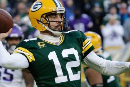 Rodgers open to reworking deal if he plays in '23