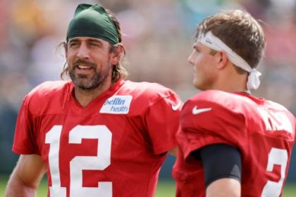 Should the QB-needy New York Jets go all-in for Aaron Rodgers?