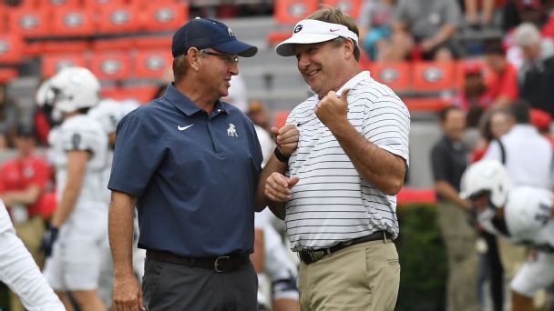 The coach who hired Kirby Smart for $8k and sold pizza with Sonny Dykes