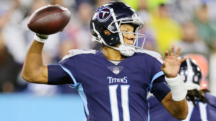 Titans to start QB Dobbs in AFC South title game