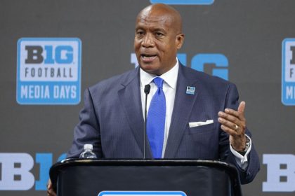 Warren bolts Big Ten to become Bears prez, CEO