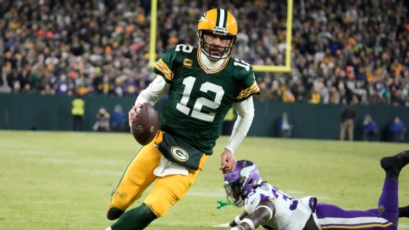 What to expect from Aaron Rodgers, Amari Cooper in Week 18?