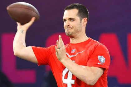 Brother: Carr free agency will be 'long process'