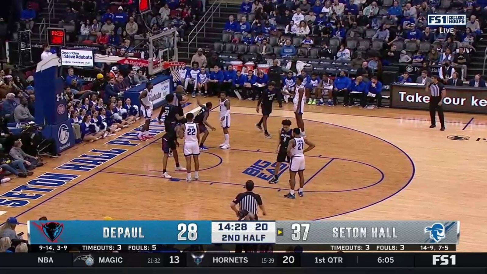 Seton Hall's Tae Davis throws down dunk