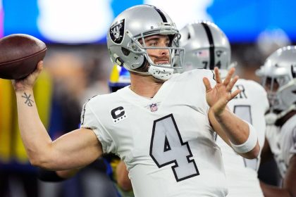 Carr won't waive no-trade clause, sources say