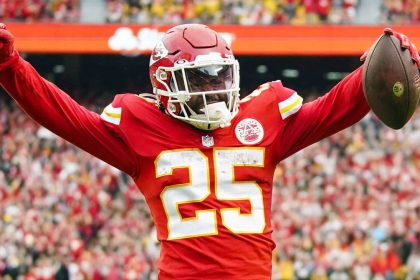 Chiefs activate Edwards-Helaire; Hardman to IR