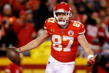 Chiefs' Kelce announced as SNL host on March 4