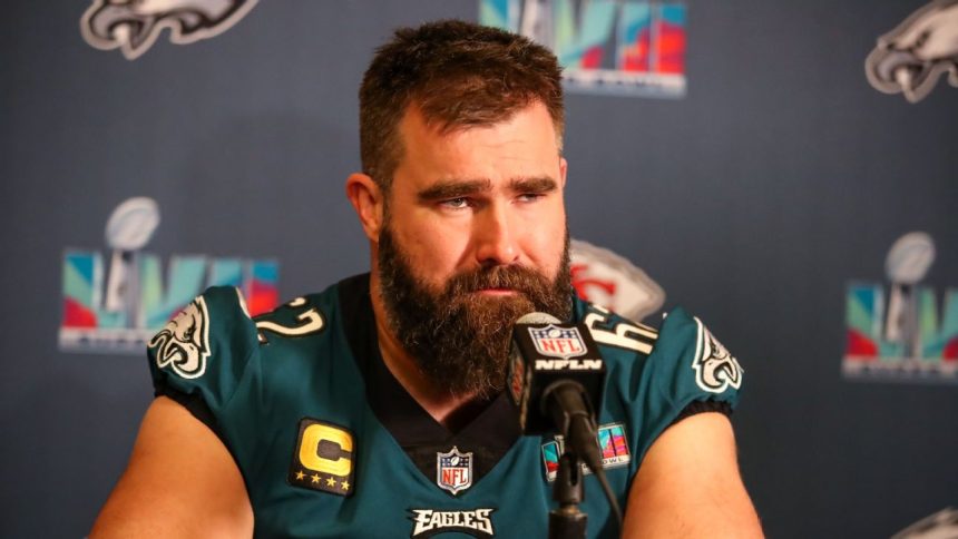 Eagles' Kelce to mull retirement again after SB