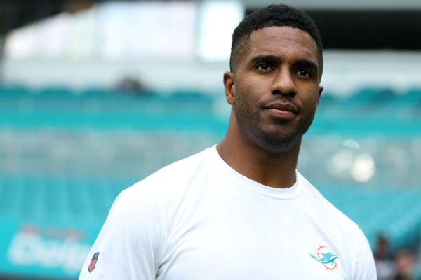 Fins CB Jones 'can't run or jump' due to injuries