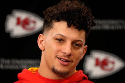 Mahomes: Historic matchup vs. Hurts 'special'