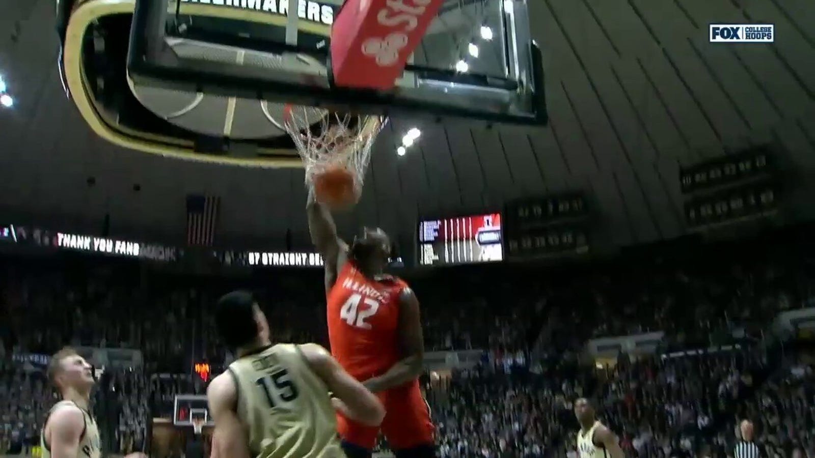 Illinois' Dain Dainja throws down an aggressive jam vs. No. 5 Purdue