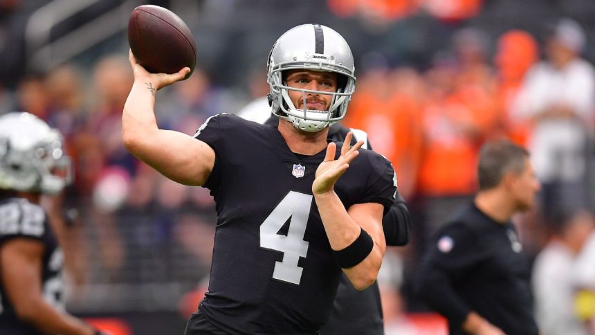 Ex-Raiders QB Carr agrees to deal with Saints