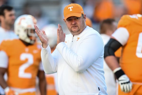 Four-star QB Merklinger commits to Tennessee