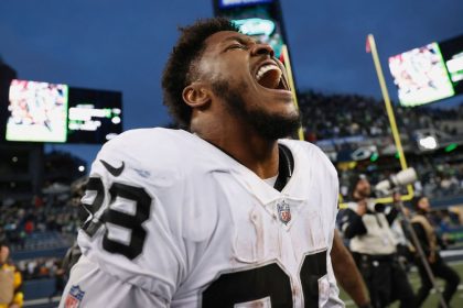 Sources: Raiders plan franchise tag for Jacobs