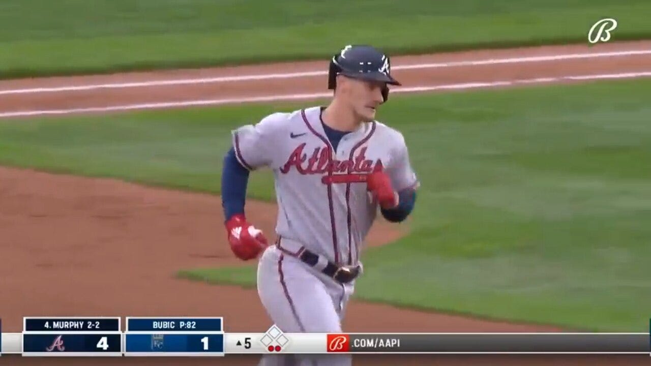 Braves' Sean Murphy goes yard to left center field, collecting his third RBI of the game