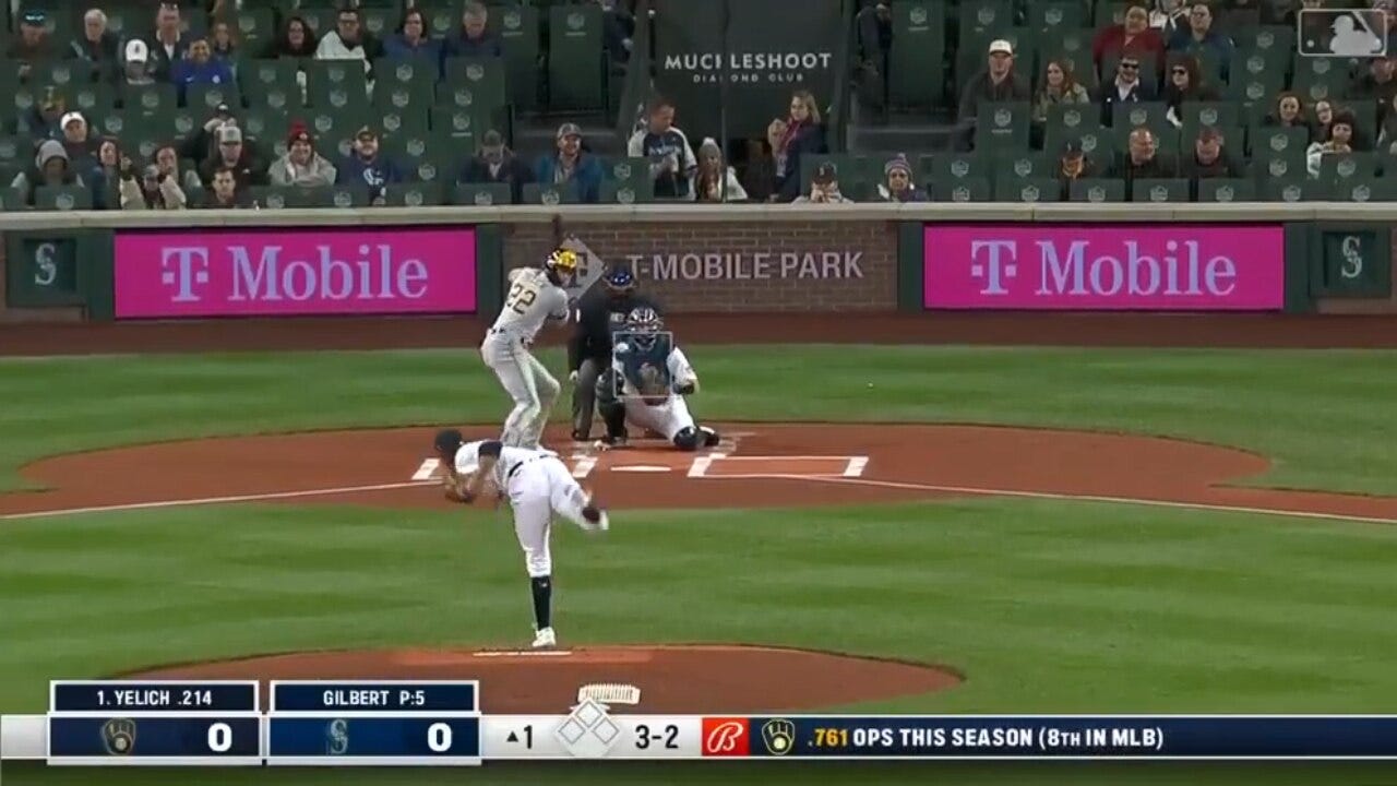 Brewers' Christian Yelich hits a leadoff home run vs. the Mariners