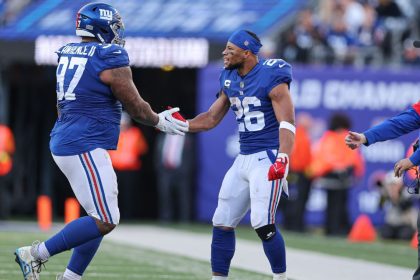 Giants not fretting absences of Barkley, Lawrence