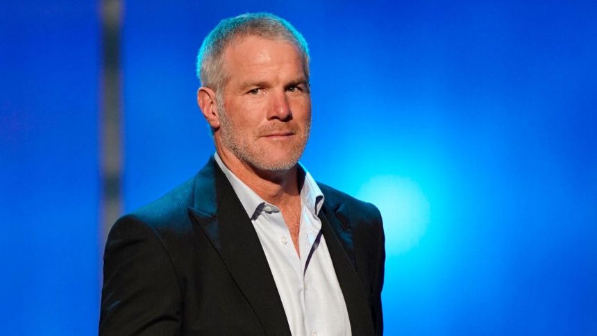 Judge: Favre to remain in Mississippi civil lawsuit