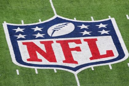 Latest NFL injury data fuels grass vs. turf debate