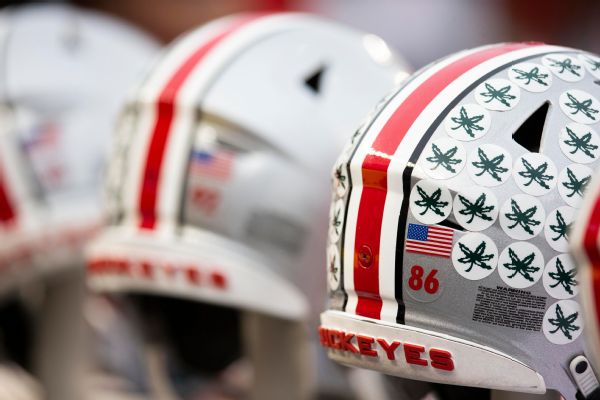 Ohio St. QB Brown (finger) to miss spring game