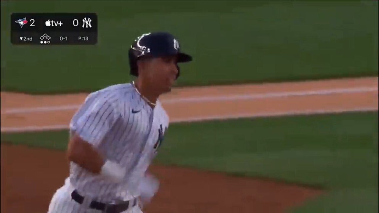 Oswaldo Cabrera fires a solo homer to right field as Yankees close in on Blue Jays