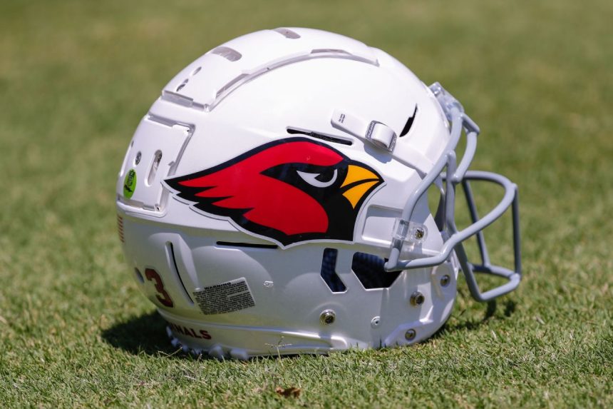 Sources: Teams ask if Cards will trade No. 3 pick