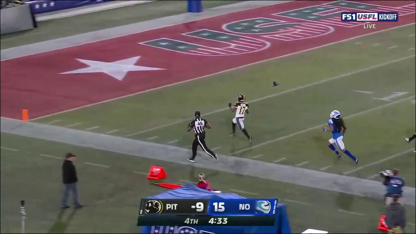 Maulers' Isiah Hennie pulls off WILD 82-yard punt return for a touchdown against the Breakers