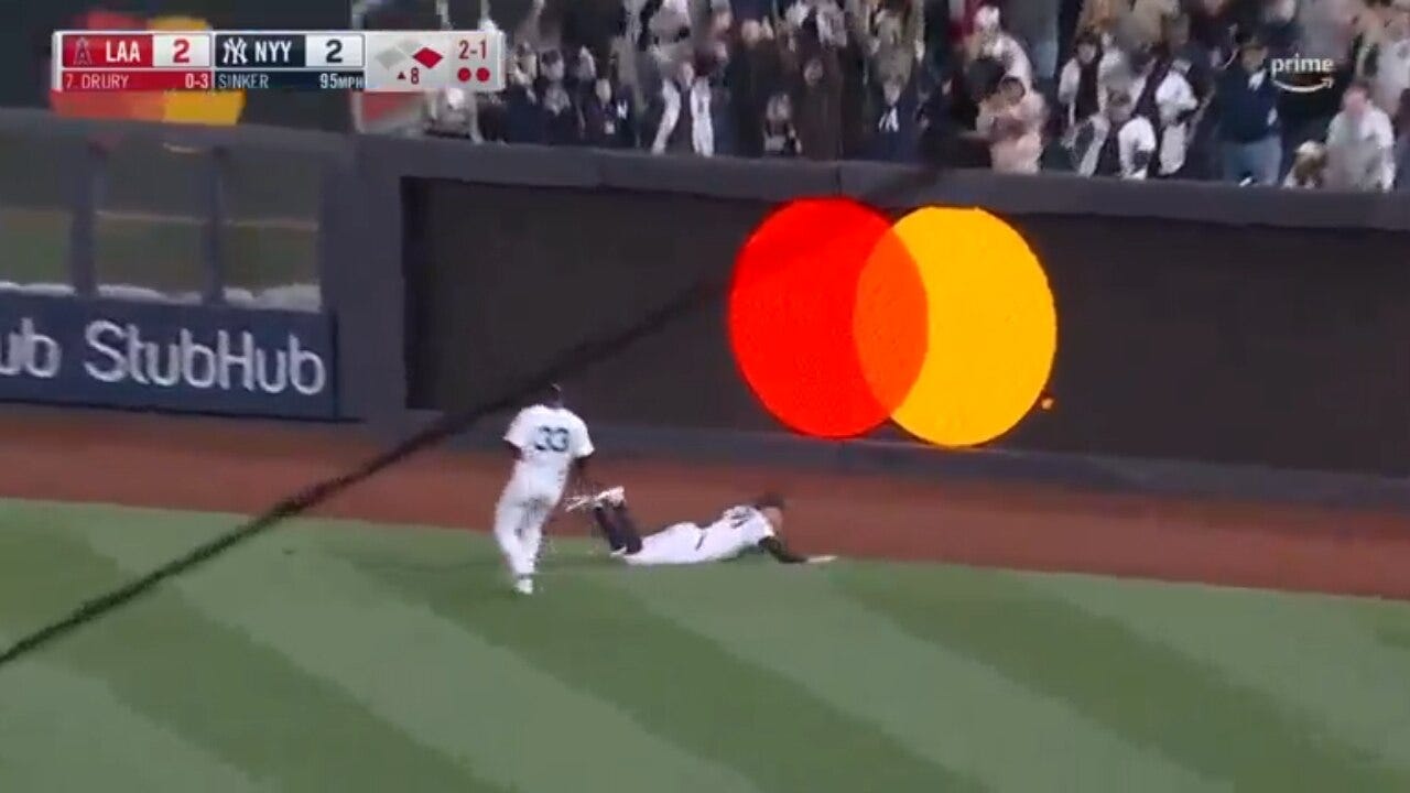 Yankees' Aaron Judge makes an incredible diving catch against the Angels