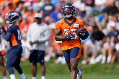 Broncos banking on Javonte Williams' return, Samaje Perine's versatility at RB