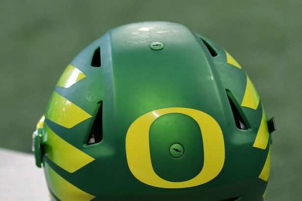 CB Reed transferring from Colorado to Oregon