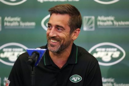 Jets' Saleh: Narrative of Rodgers' wish list 'silly'