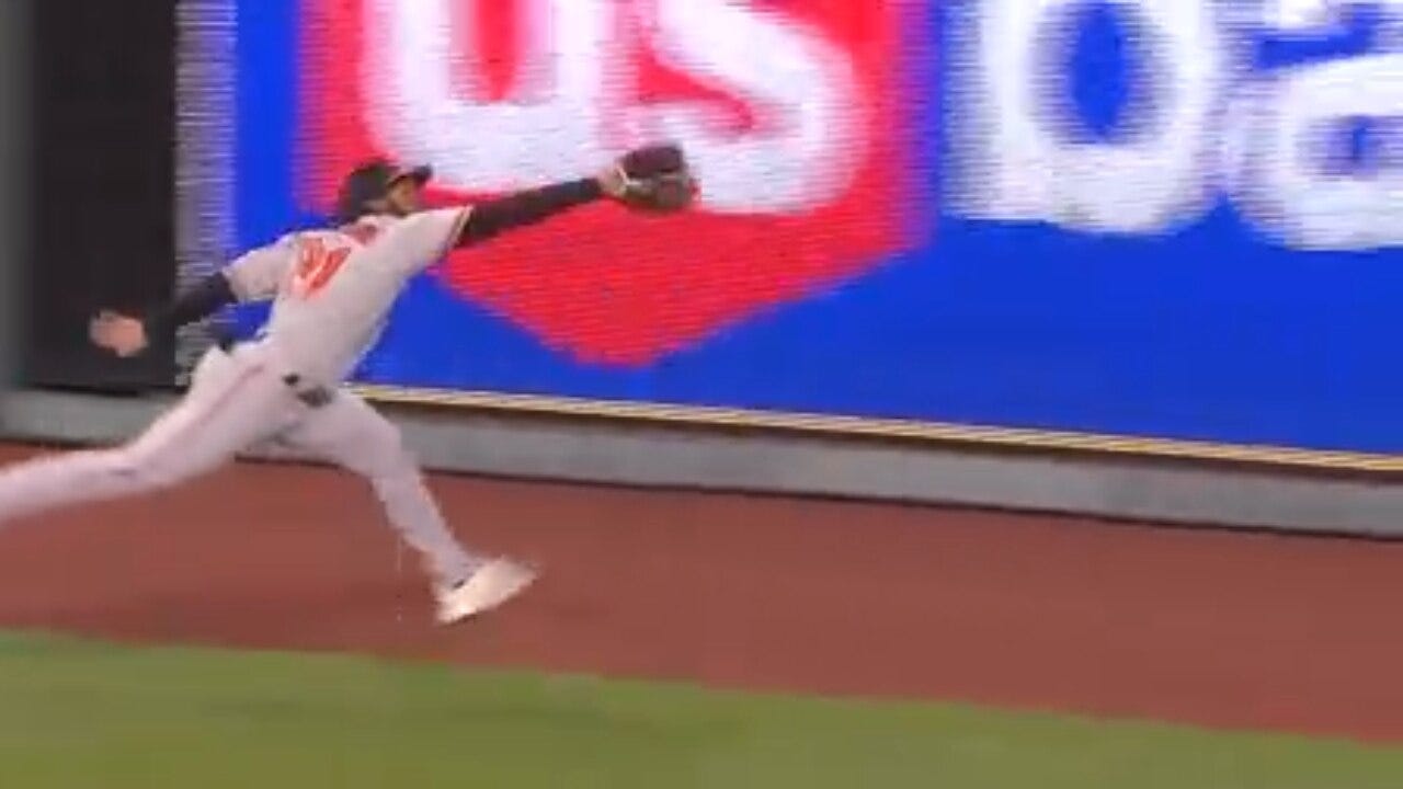 Orioles' Cedric Mullins pulls off an impressive diving catch against the Royals