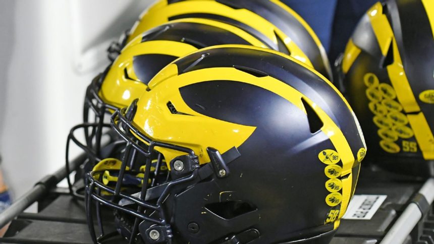 Schembechler's son Shemy joins Michigan's staff