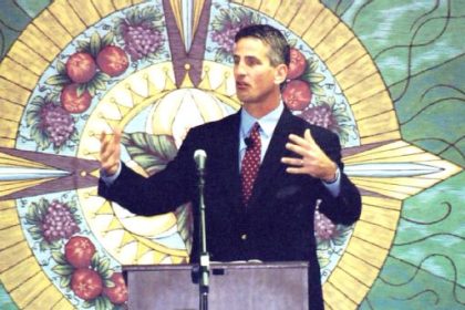 Why Frank Reich once traded a chance to coach Peyton Manning for life in the seminary