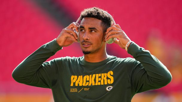 Why Jordan Love's extension eases pressure on Packers' new starting QB