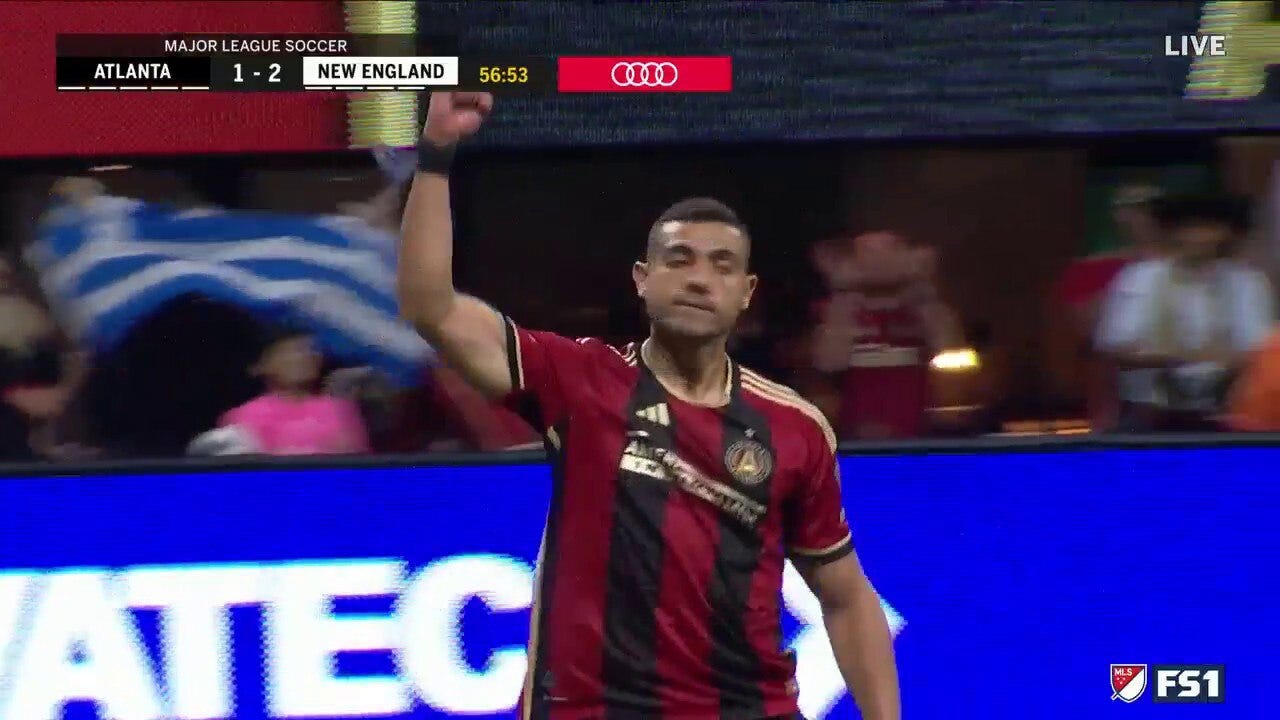 Giorgos Giakoumakis scores in 56' to help Atlanta United FC trim into New England's lead