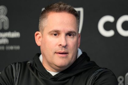 McDaniels: 'No anxiety' over Raiders' QB situation