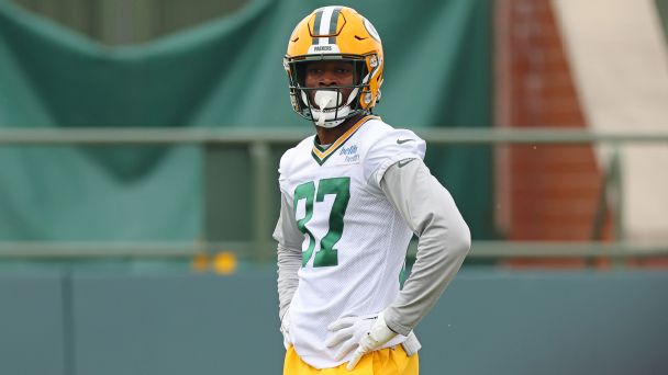 Packers' Romeo Doubs makes early case as Jordan Love's favorite WR